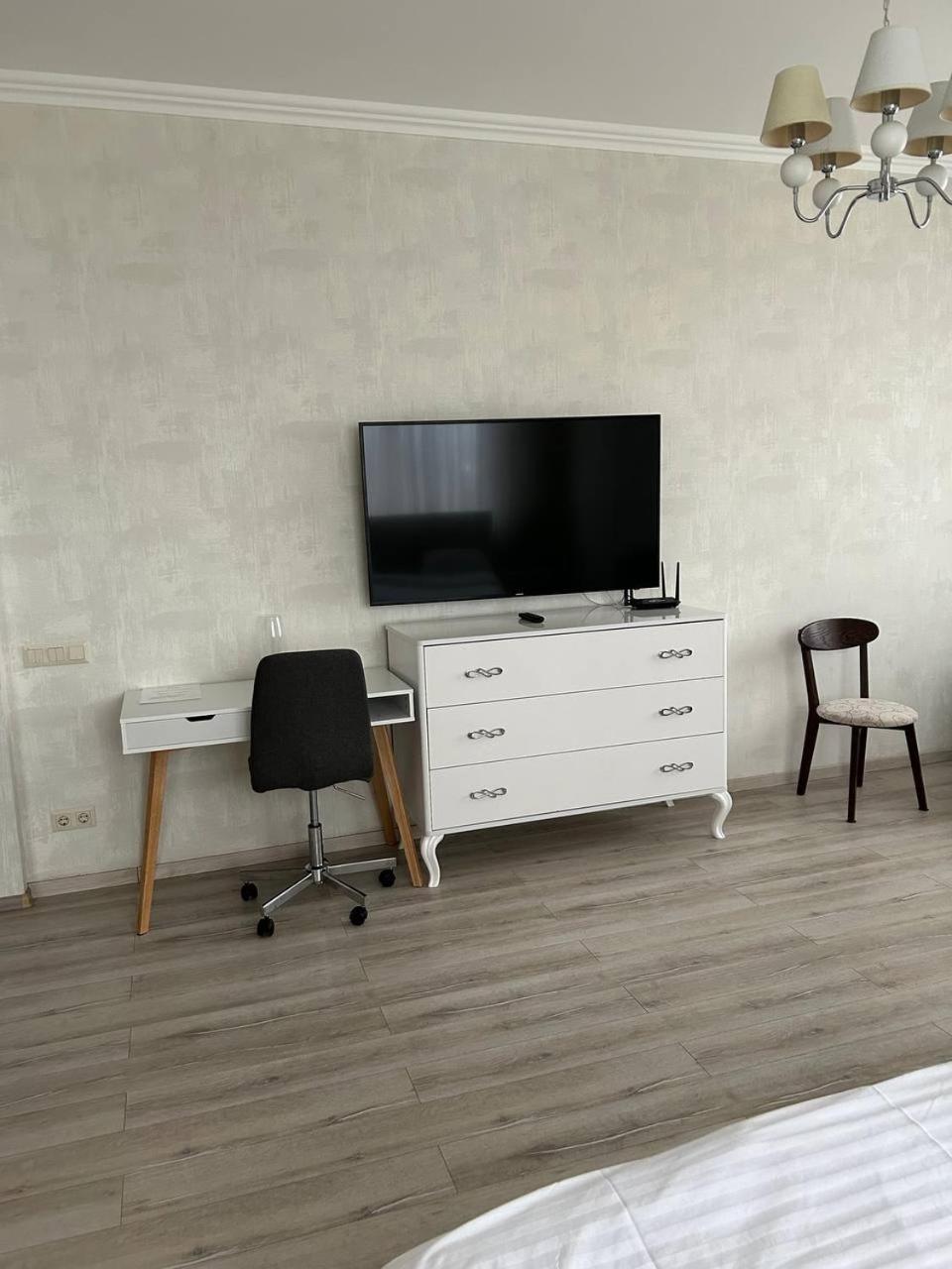 Apart Assistant On Smart Plaza Kiew Exterior foto